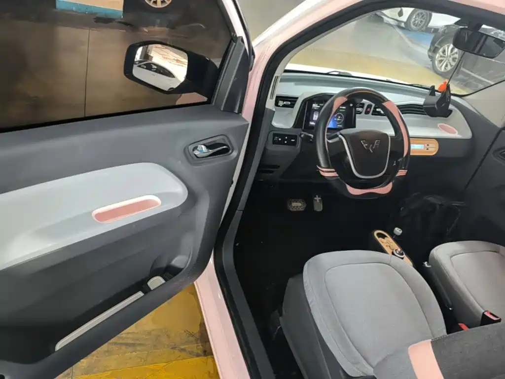 Wuling MINIEV — миниатюра 16