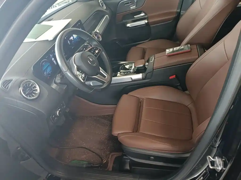 Mercedes-Benz GLB — миниатюра 15
