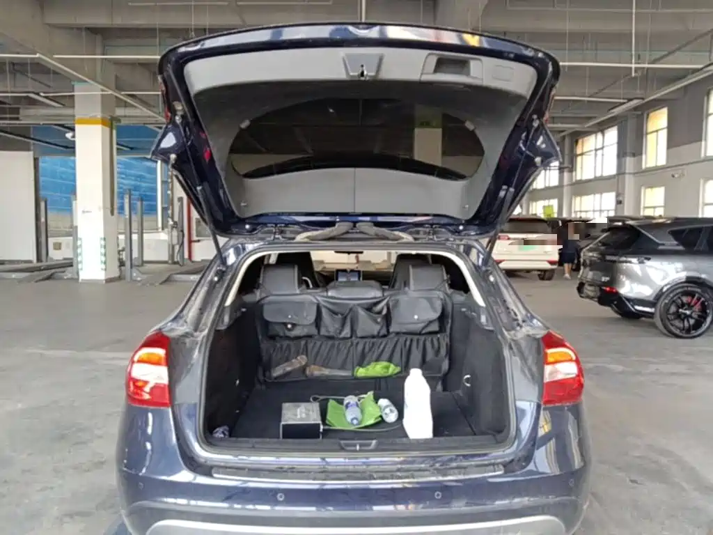 Mercedes-Benz GLA — миниатюра 19
