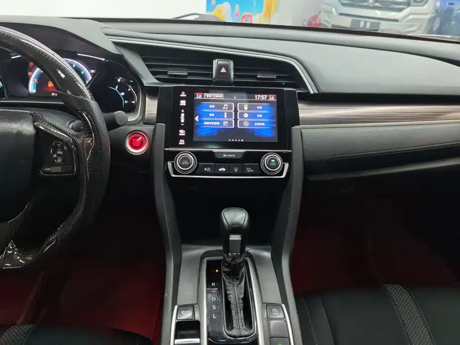 Honda Civic — миниатюра 13