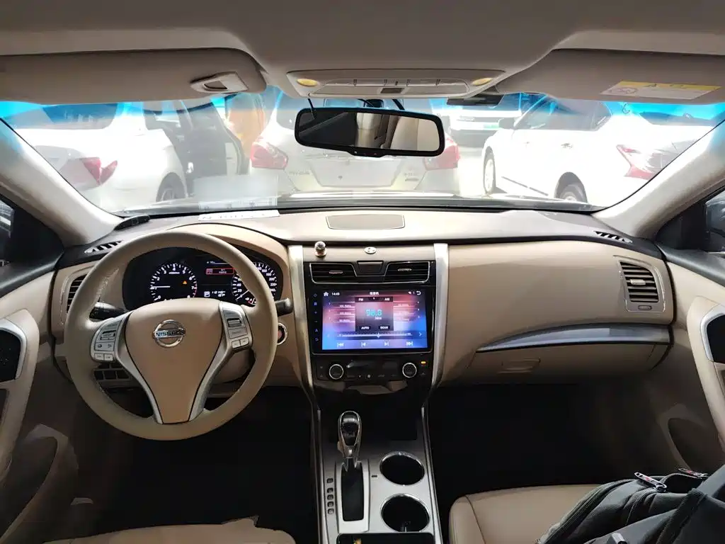 Nissan Altima 2018 2.0L XL