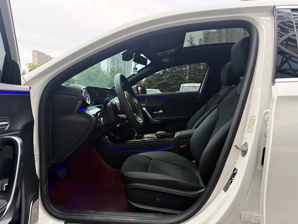 Mercedes-Benz A-Class — миниатюра 4