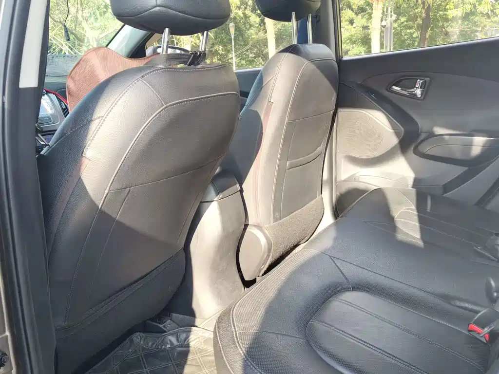 Hyundai ix35 — миниатюра 12
