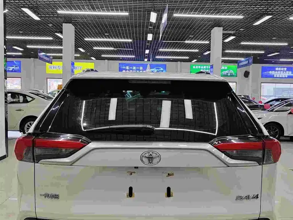 TOYOTA RAV4 RONGFANG