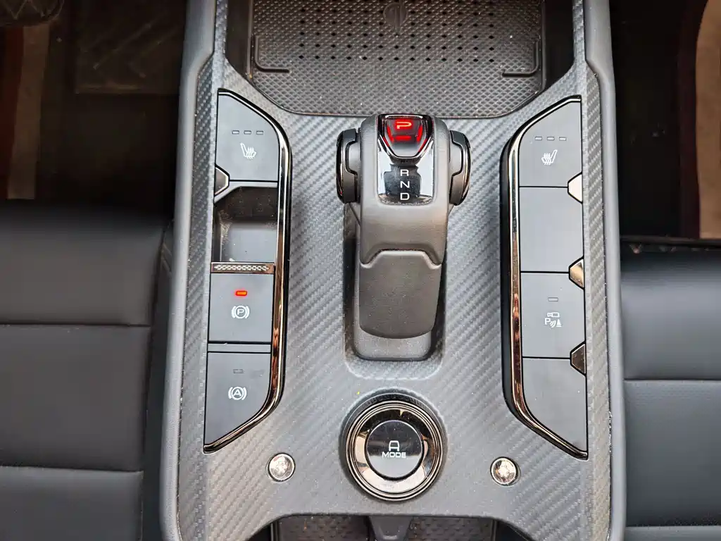 Haval Menglong New Energy — миниатюра 8