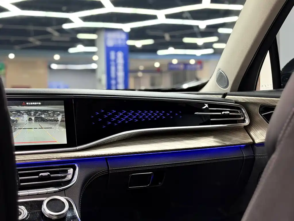 Hongqi Hongqi H9 — миниатюра 12