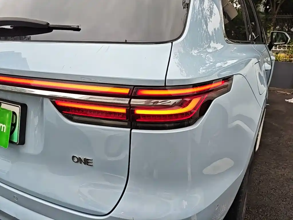 Li Auto Li ONE — миниатюра 8