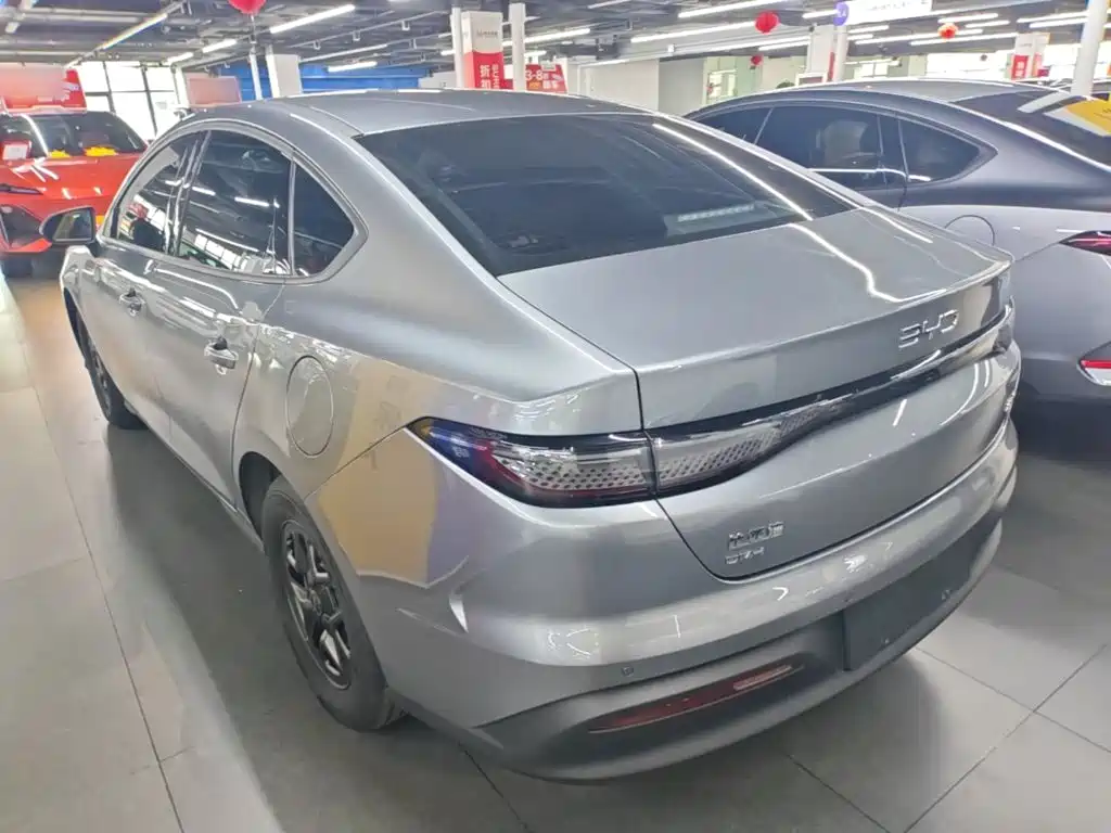 BYD Seal 05 DM-i — миниатюра 5