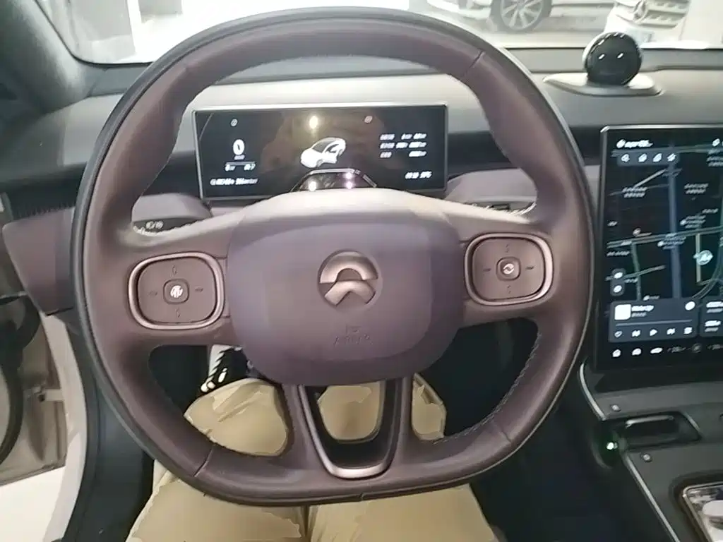NIO ET5 — миниатюра 11