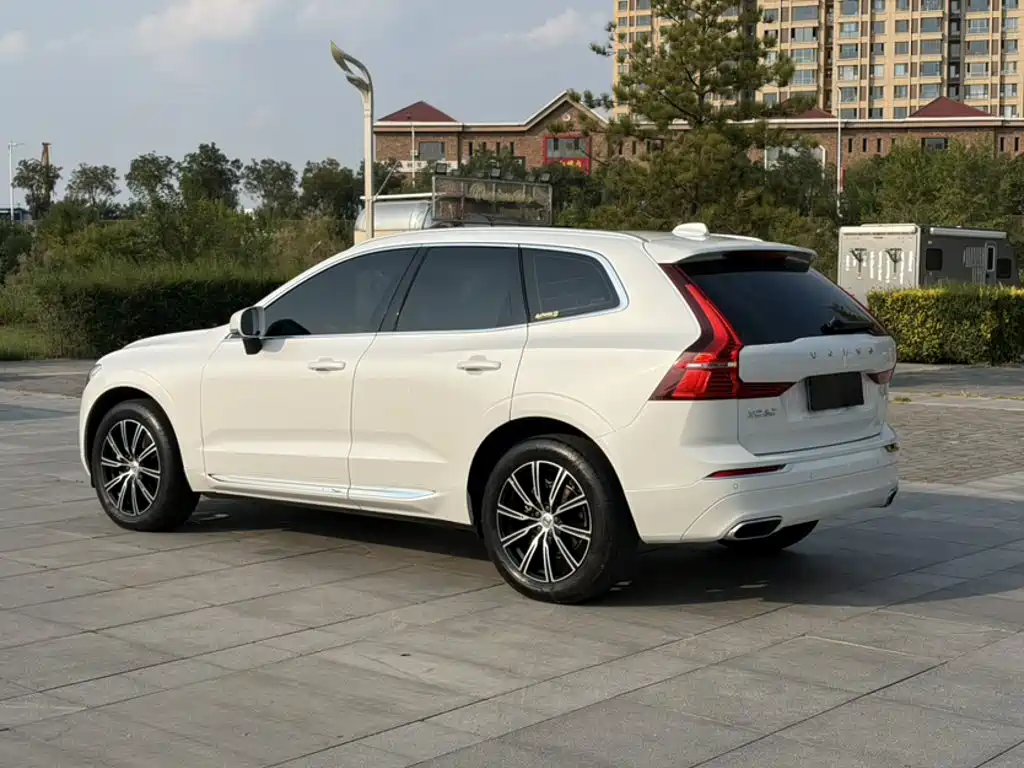 Volvo XC60 — миниатюра 5