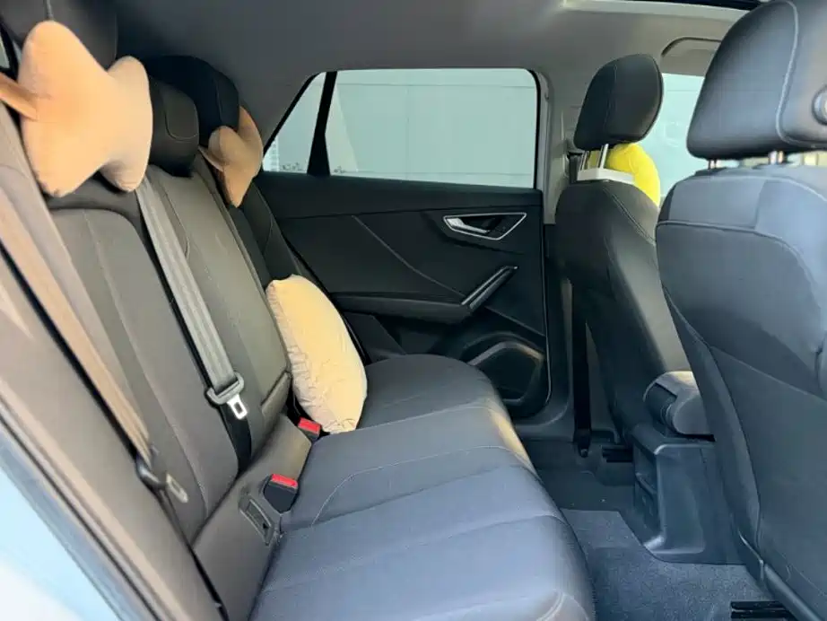 Audi Q2L — миниатюра 8