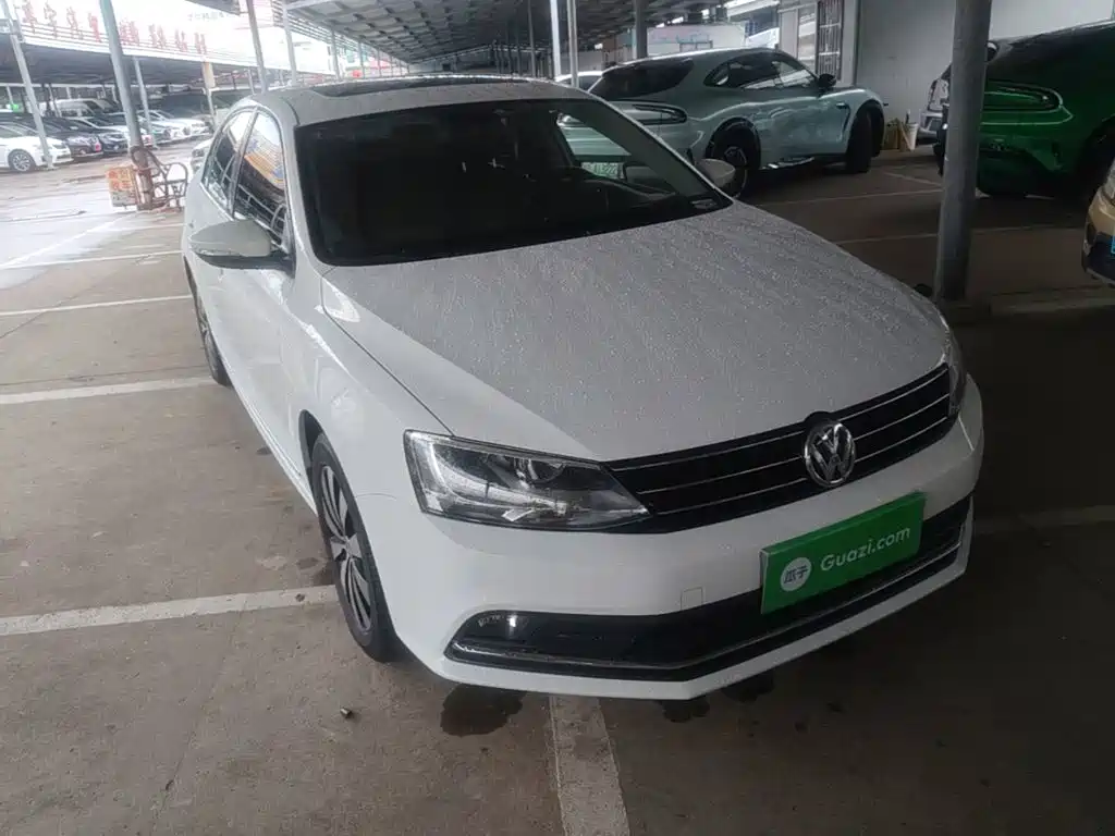 Volkswagen Sagitar — миниатюра 4