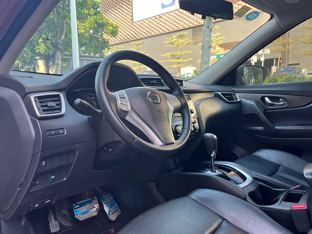 Nissan X-Trail — миниатюра 13