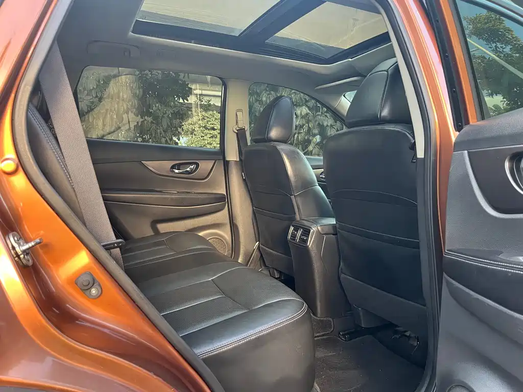 Nissan X-Trail — миниатюра 17