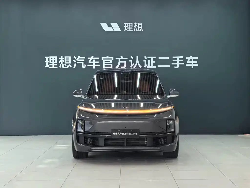 Li Auto Li L8 — миниатюра 2