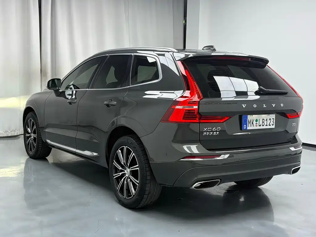 Volvo XC60 — миниатюра 3
