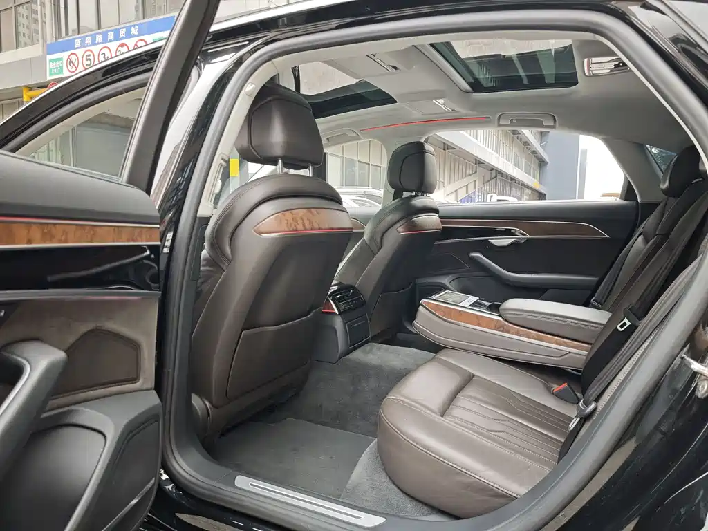 Audi A8 2018 A8L 55 TFSI quattro Premium