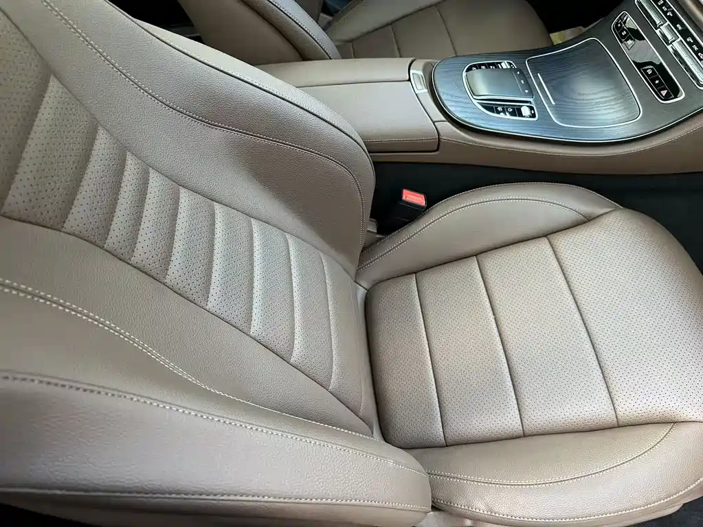 Mercedes-Benz E-Class — миниатюра 42