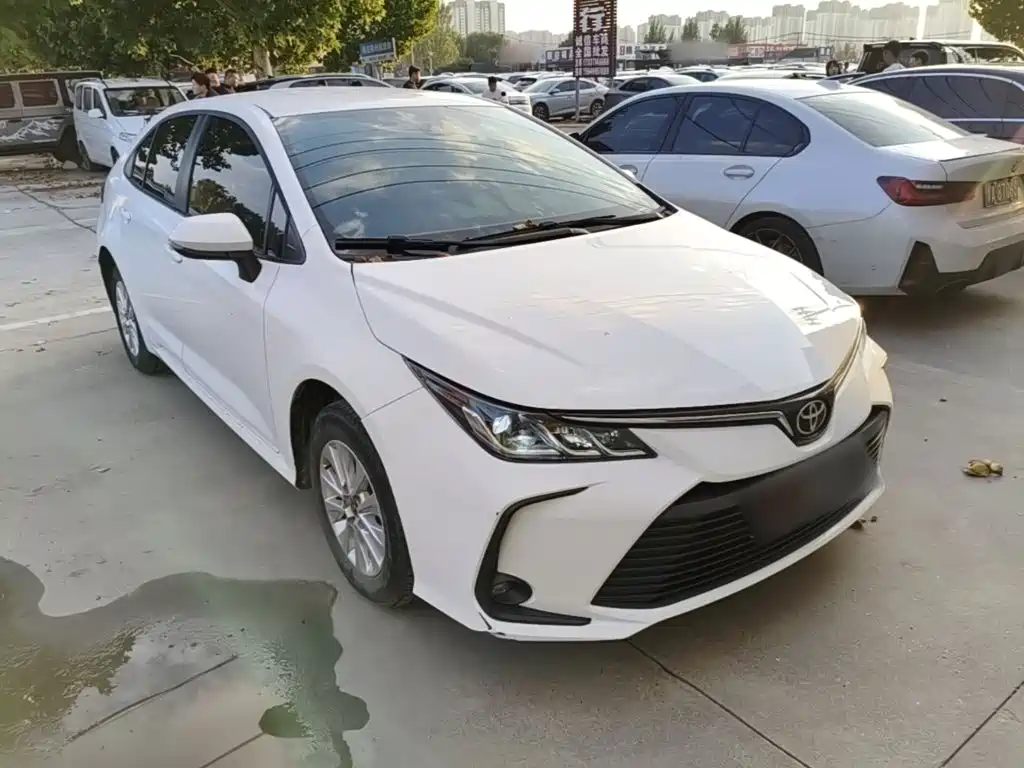 Toyota Corolla — миниатюра 4