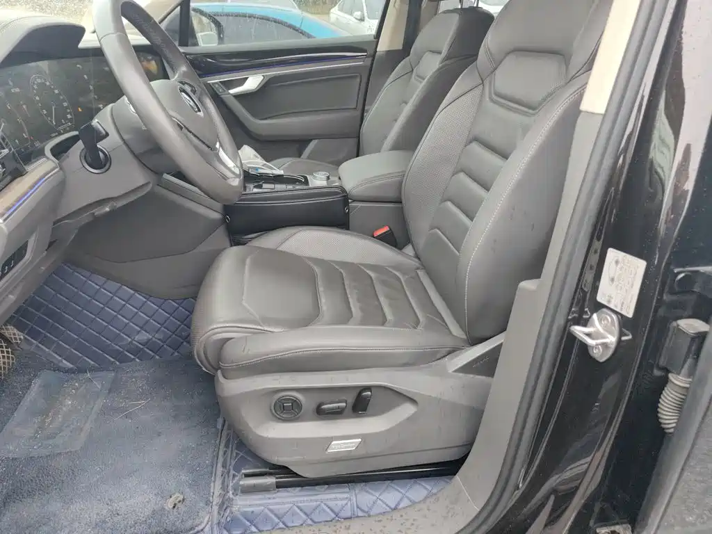 Volkswagen Touareg 2019 3.0TSI VI