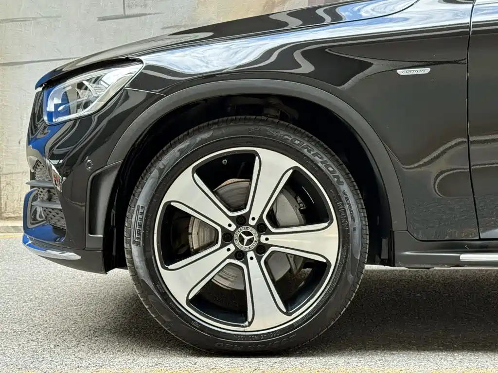 Mercedes-Benz GLC — миниатюра 6