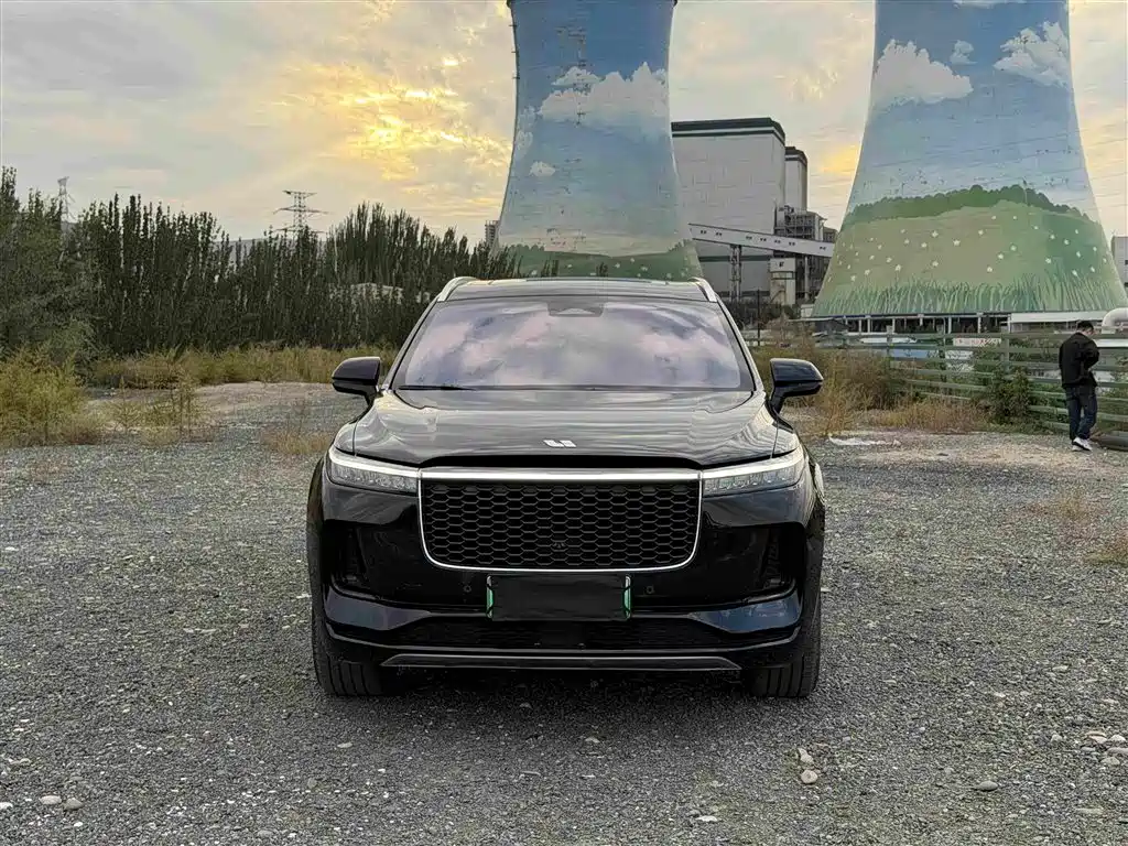 Li Auto Li ONE — миниатюра 2