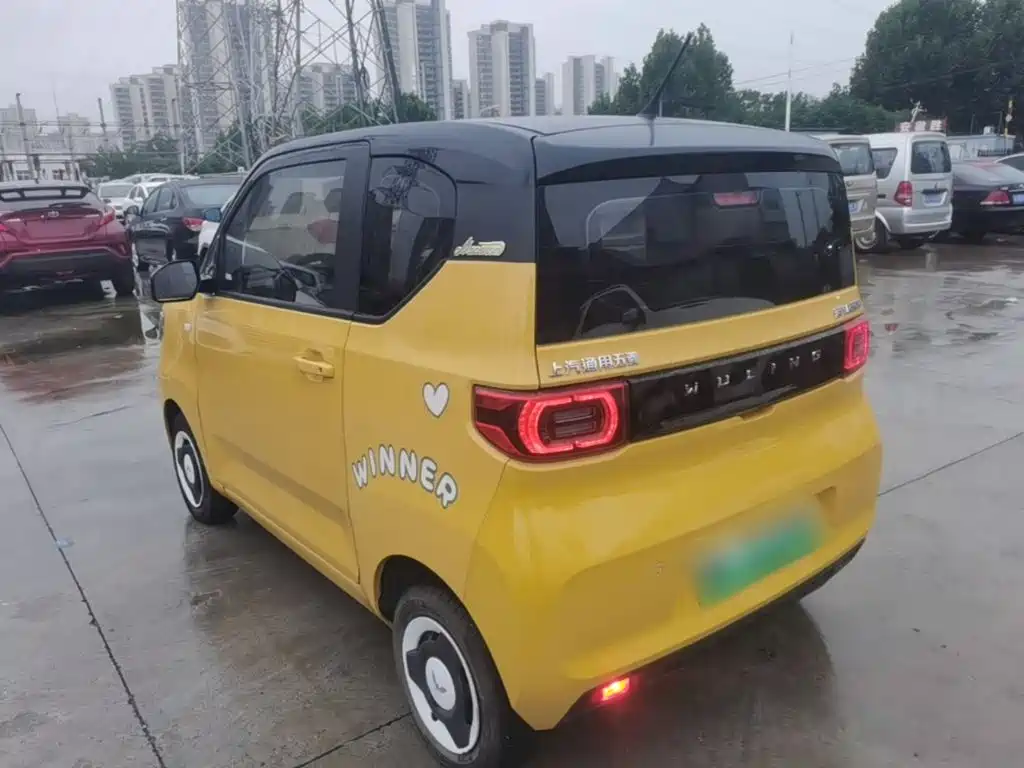Wuling MINIEV — миниатюра 5