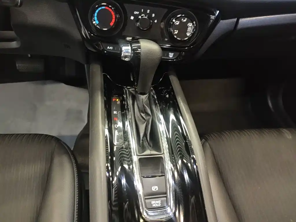 Honda Vezel — миниатюра 14
