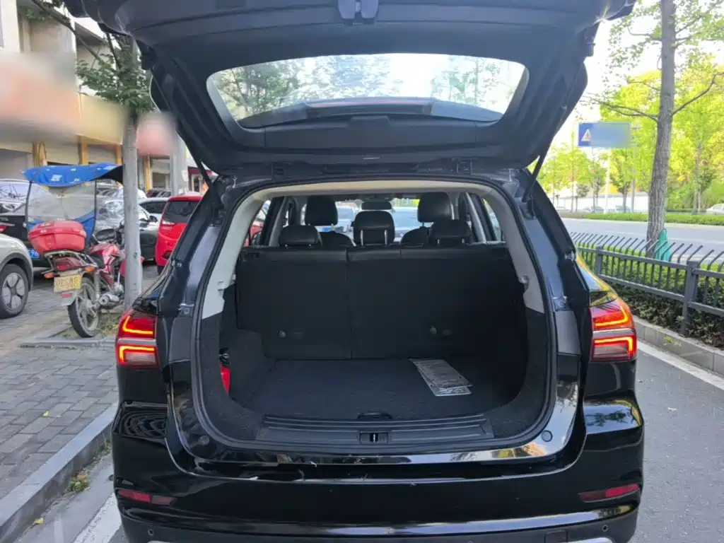 Roewe RX5 — миниатюра 19