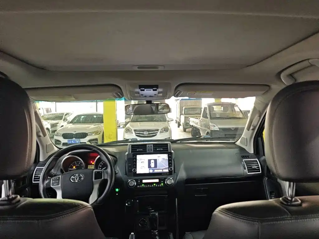 Toyota Prado — миниатюра 18