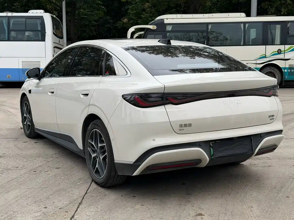 BYD Seal 06 — миниатюра 7