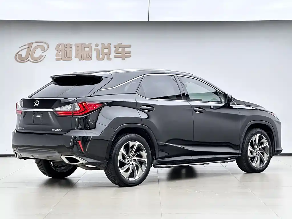 Lexus RX — миниатюра 3