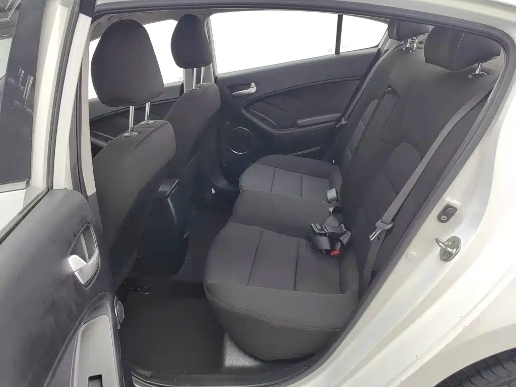 Kia K3 — миниатюра 15