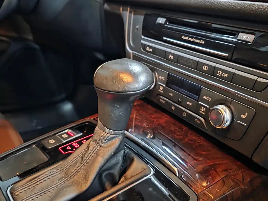 Audi A6L — миниатюра 8