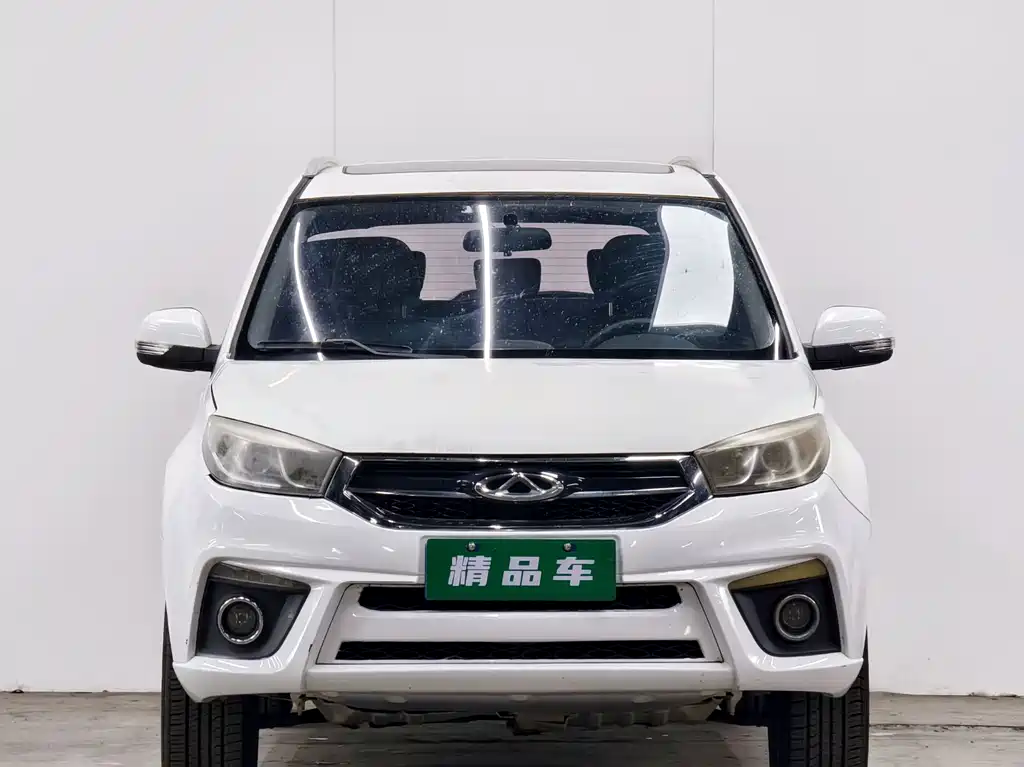 Chery Tiggo 3 3 2015 1.6L MT Sport