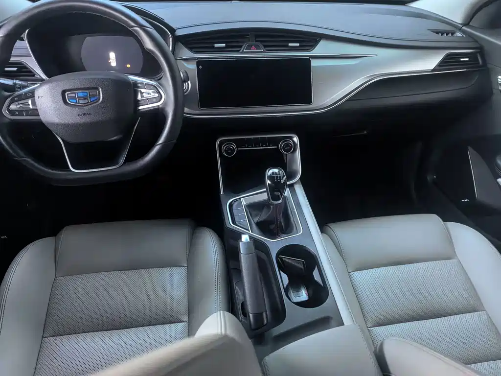 Geely Binrui — миниатюра 13