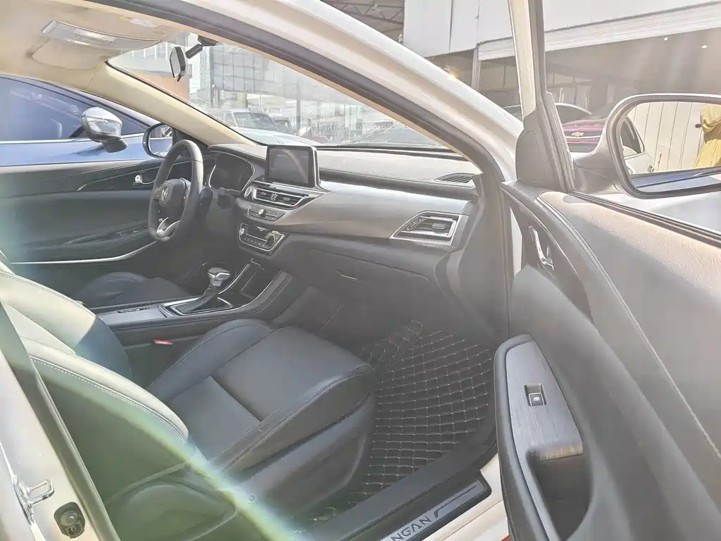 Changan Ruicheng CC — миниатюра 7
