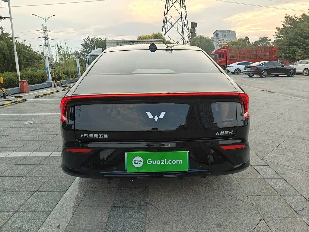 Wuling Xingguang — миниатюра 6