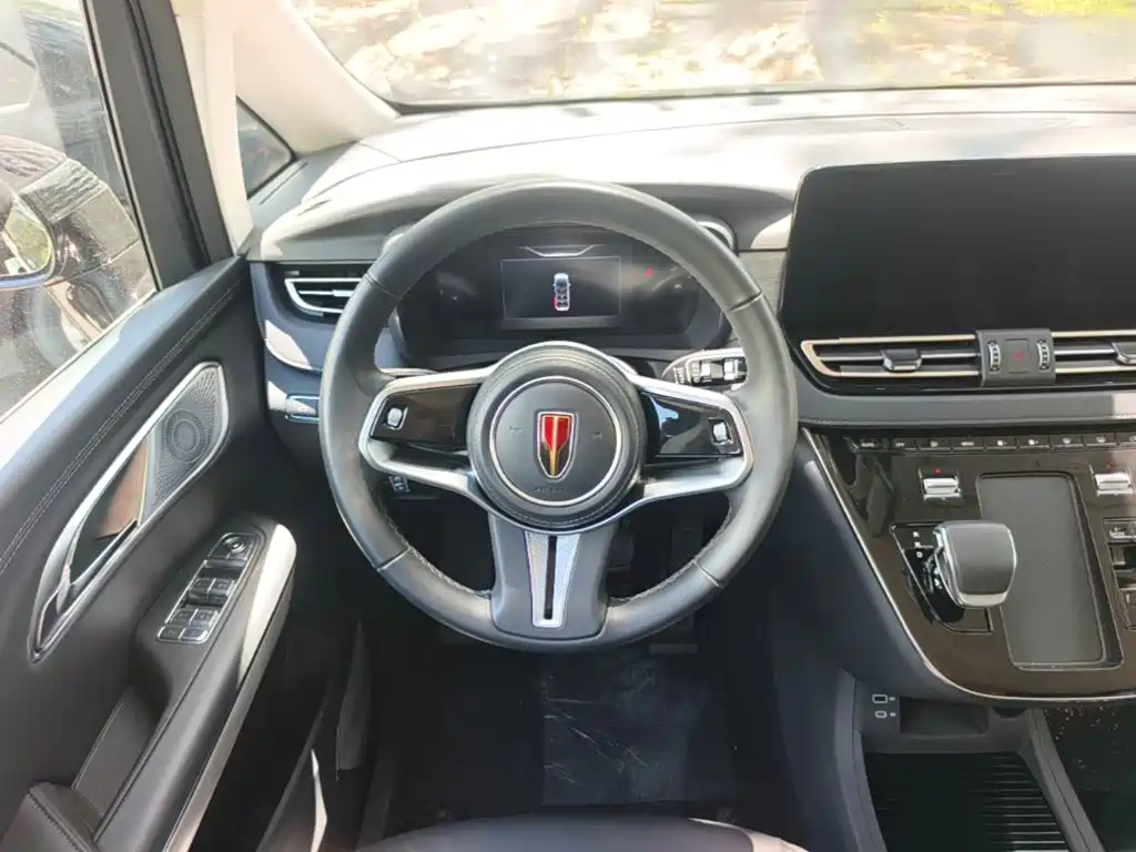 Hongqi HQ9 PHEV 2024 2.0T