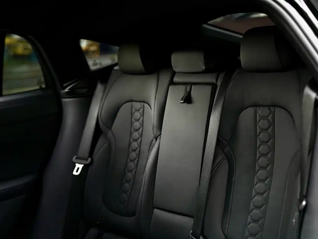BMW X6 M — миниатюра 9
