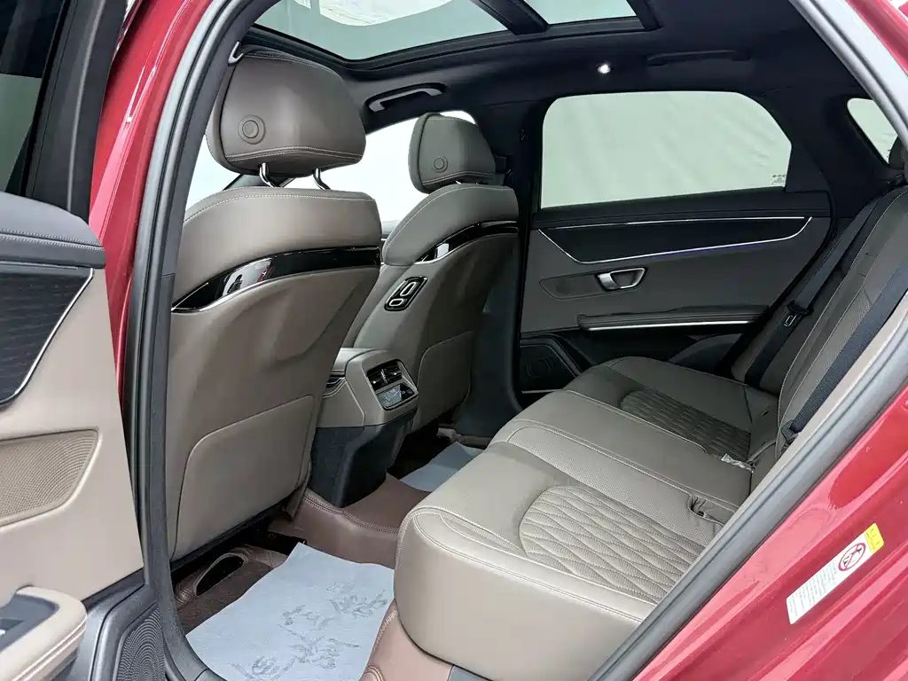 BYD Han — миниатюра 10