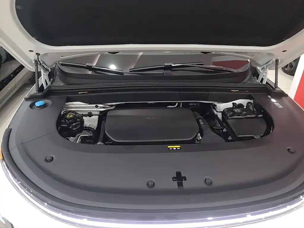 Li Auto Li L6 — миниатюра 20