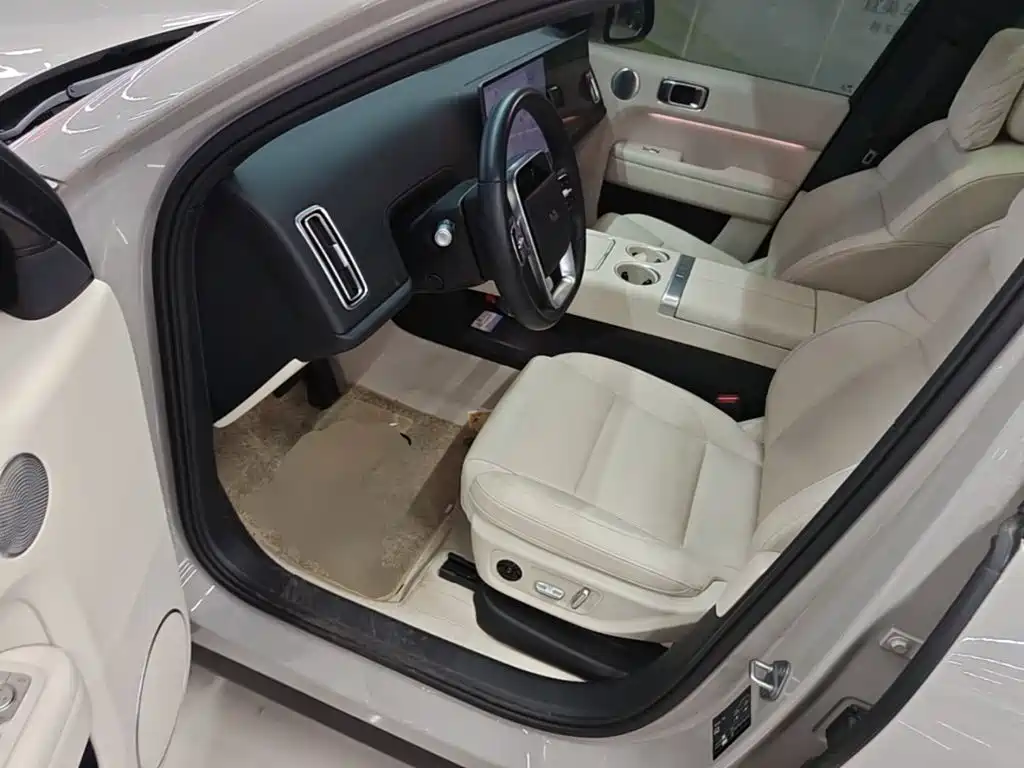 Li Auto Li L6 — миниатюра 16