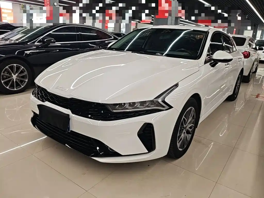 Kia K5 — миниатюра 2