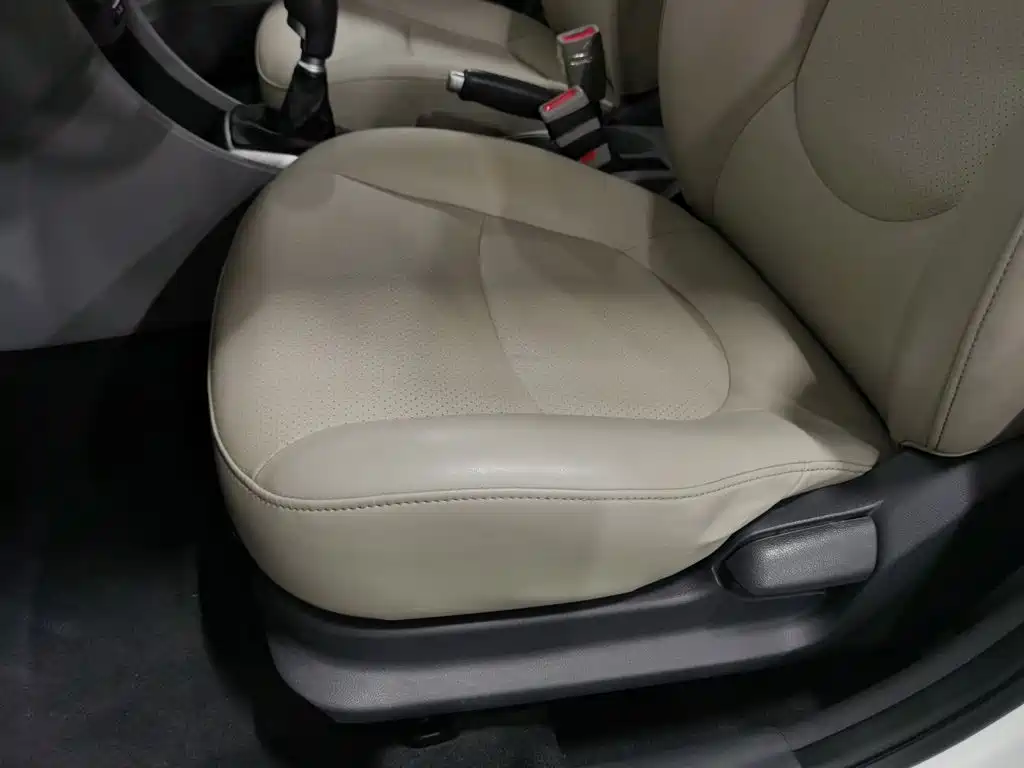 Hyundai Verna — миниатюра 20