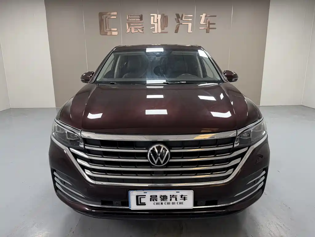 Volkswagen Viloran 2020 380TSI Luxury