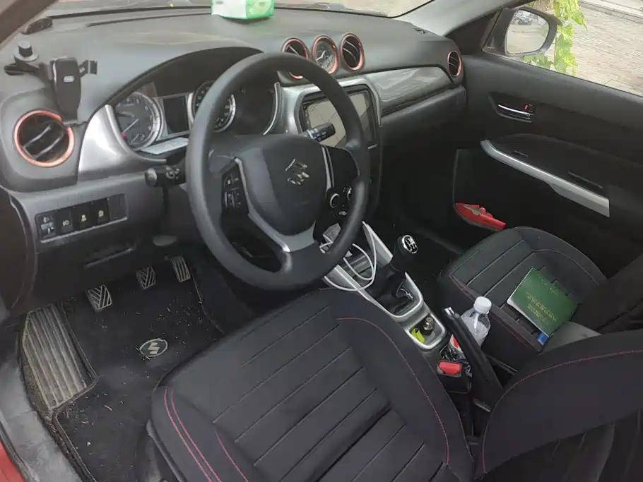 Suzuki Vitara — миниатюра 12