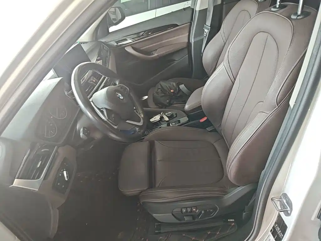 BMW X1 — миниатюра 20