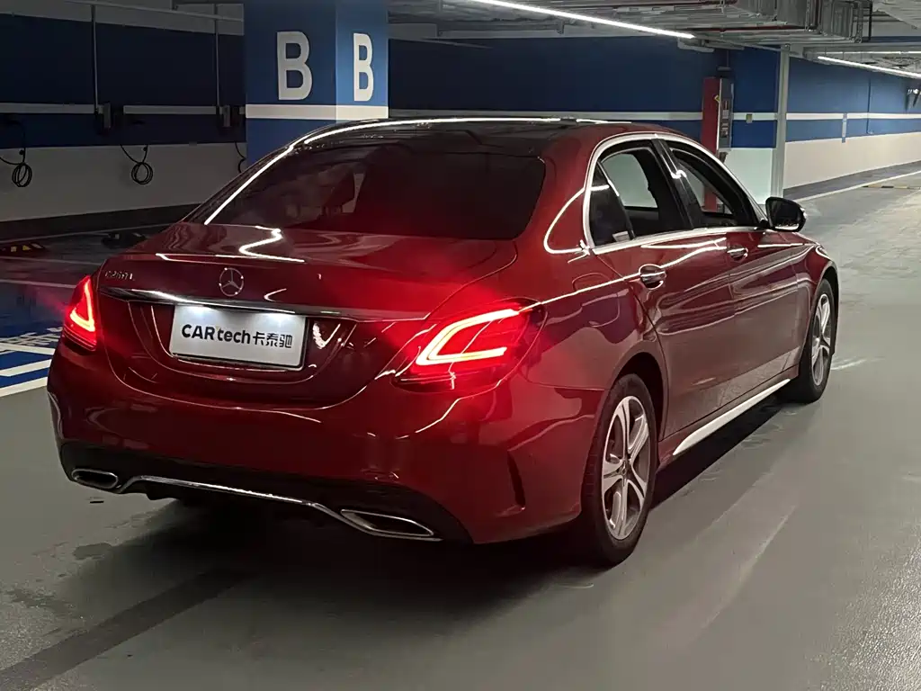 Mercedes-Benz C-Class — миниатюра 4