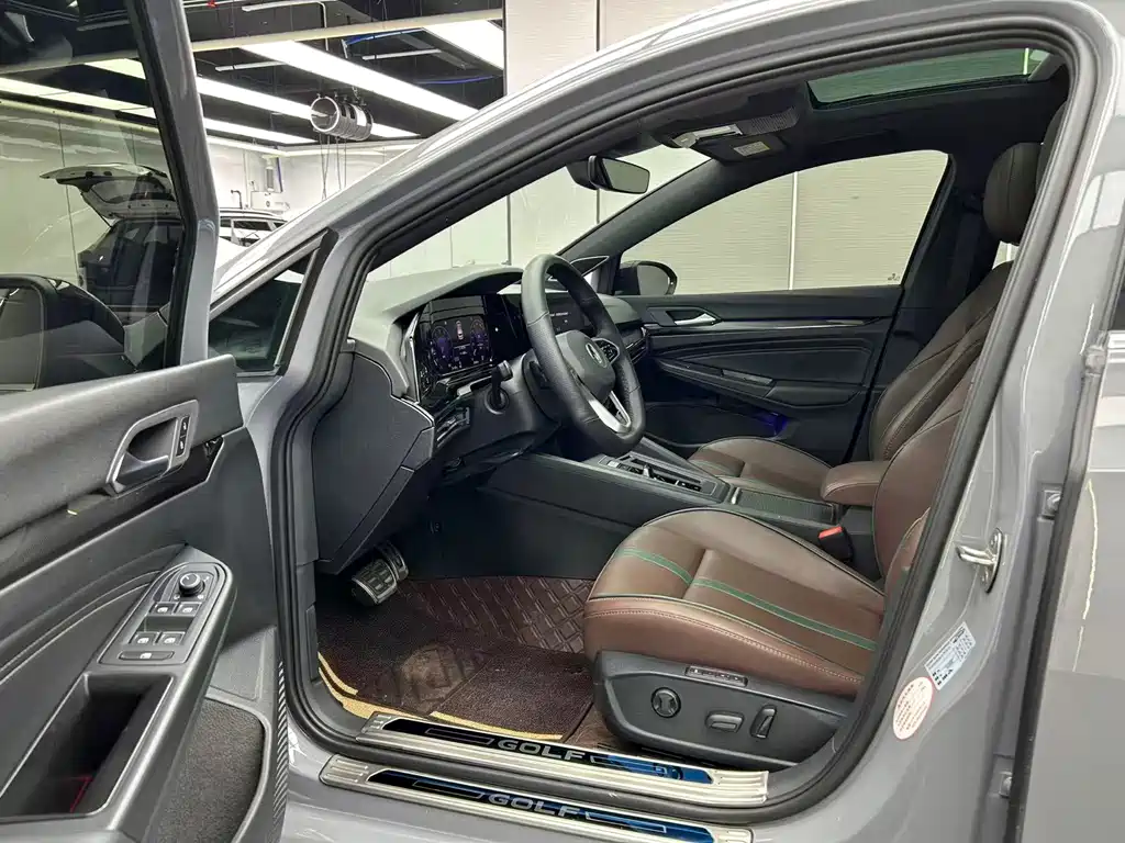 Volkswagen Golf — миниатюра 9